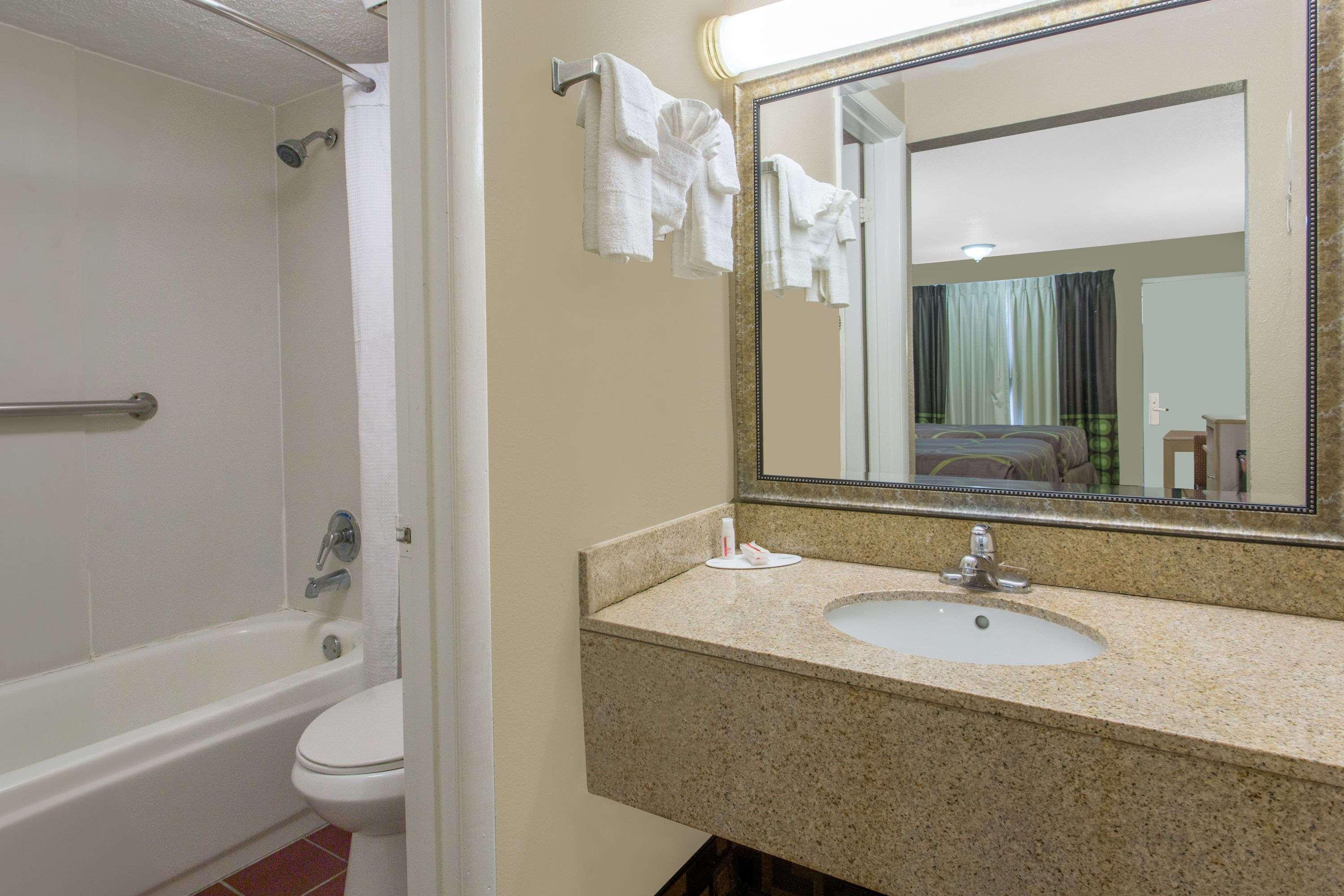 Super 8 By Wyndham Antioch/Nashville South East Esterno foto