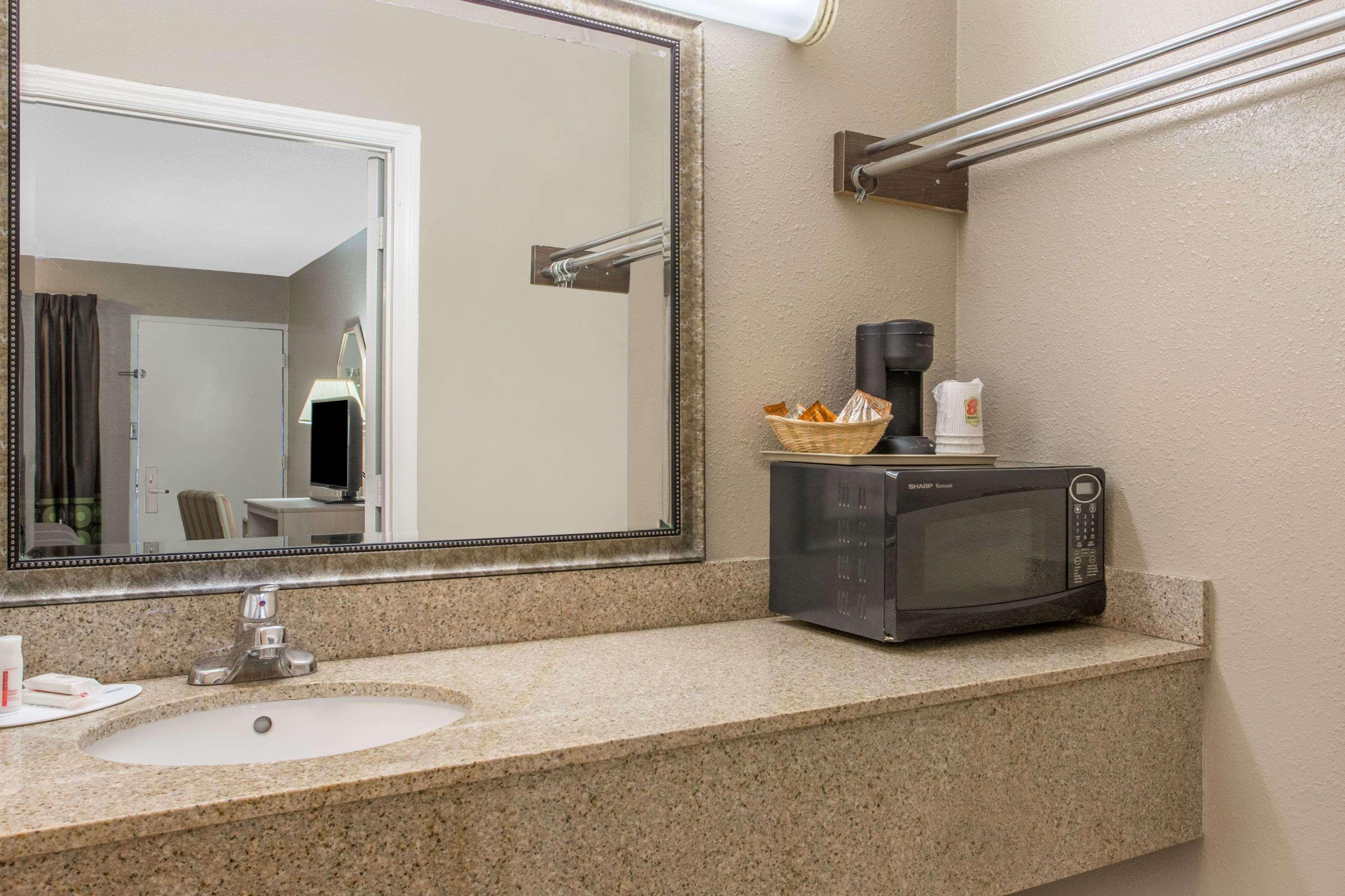Super 8 By Wyndham Antioch/Nashville South East Esterno foto